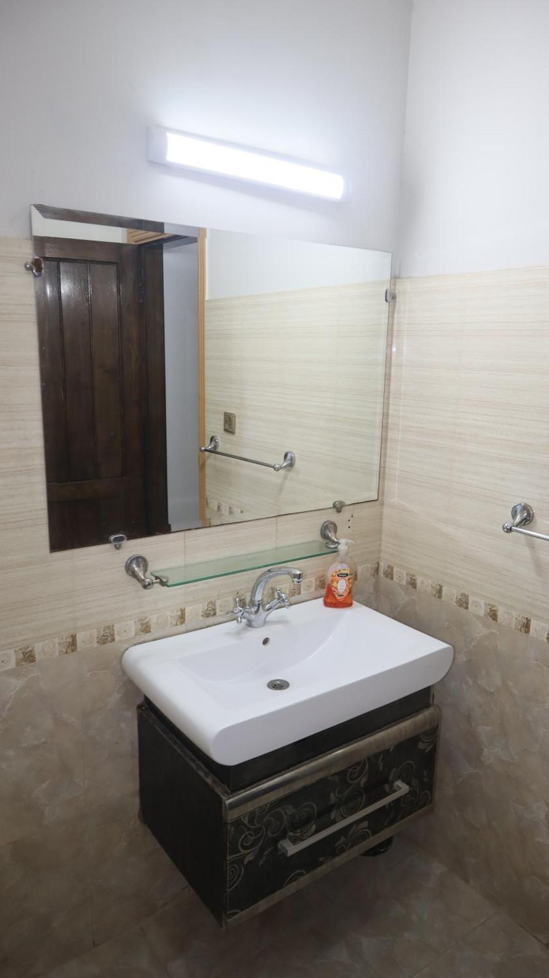 Serene Residence Исламабад Екстериор снимка