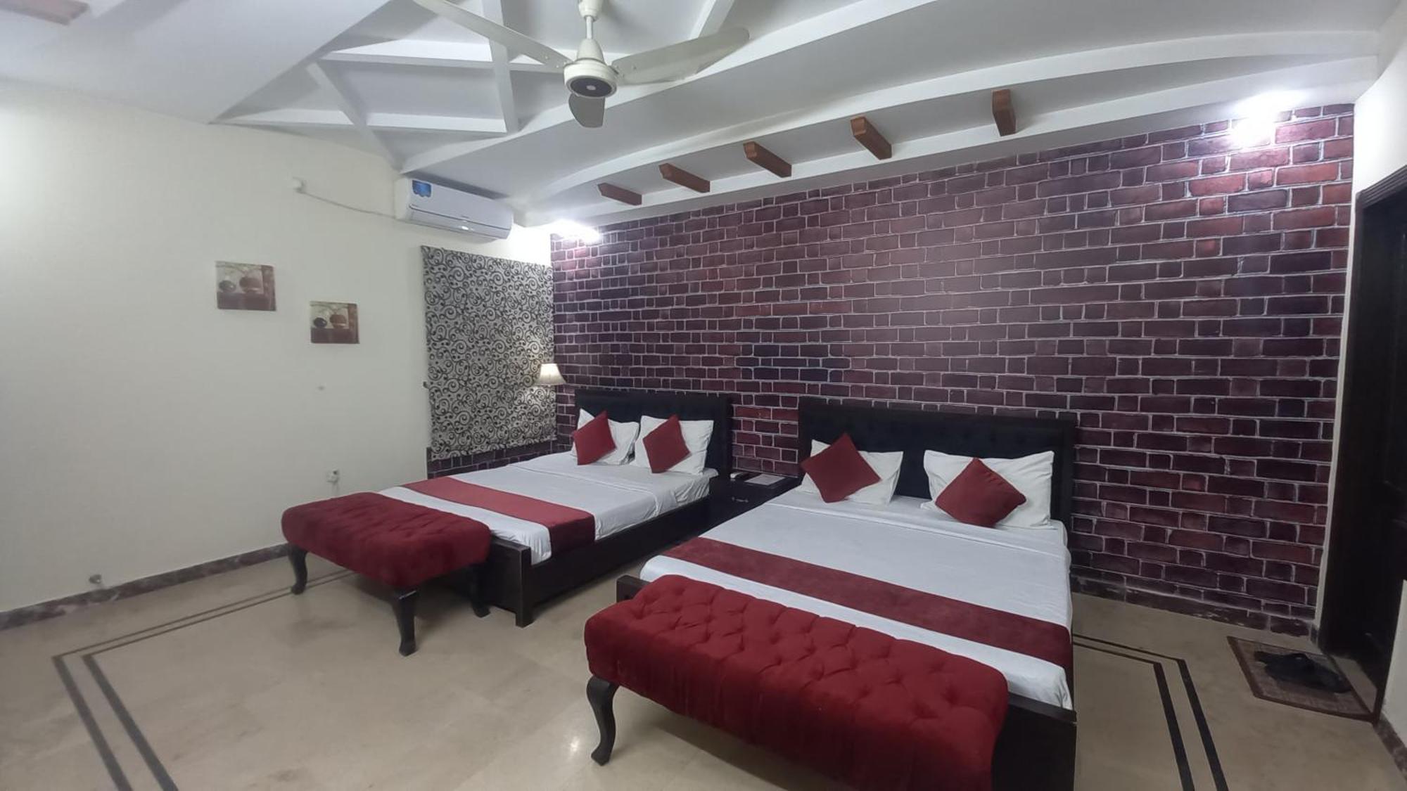 Serene Residence Исламабад Екстериор снимка